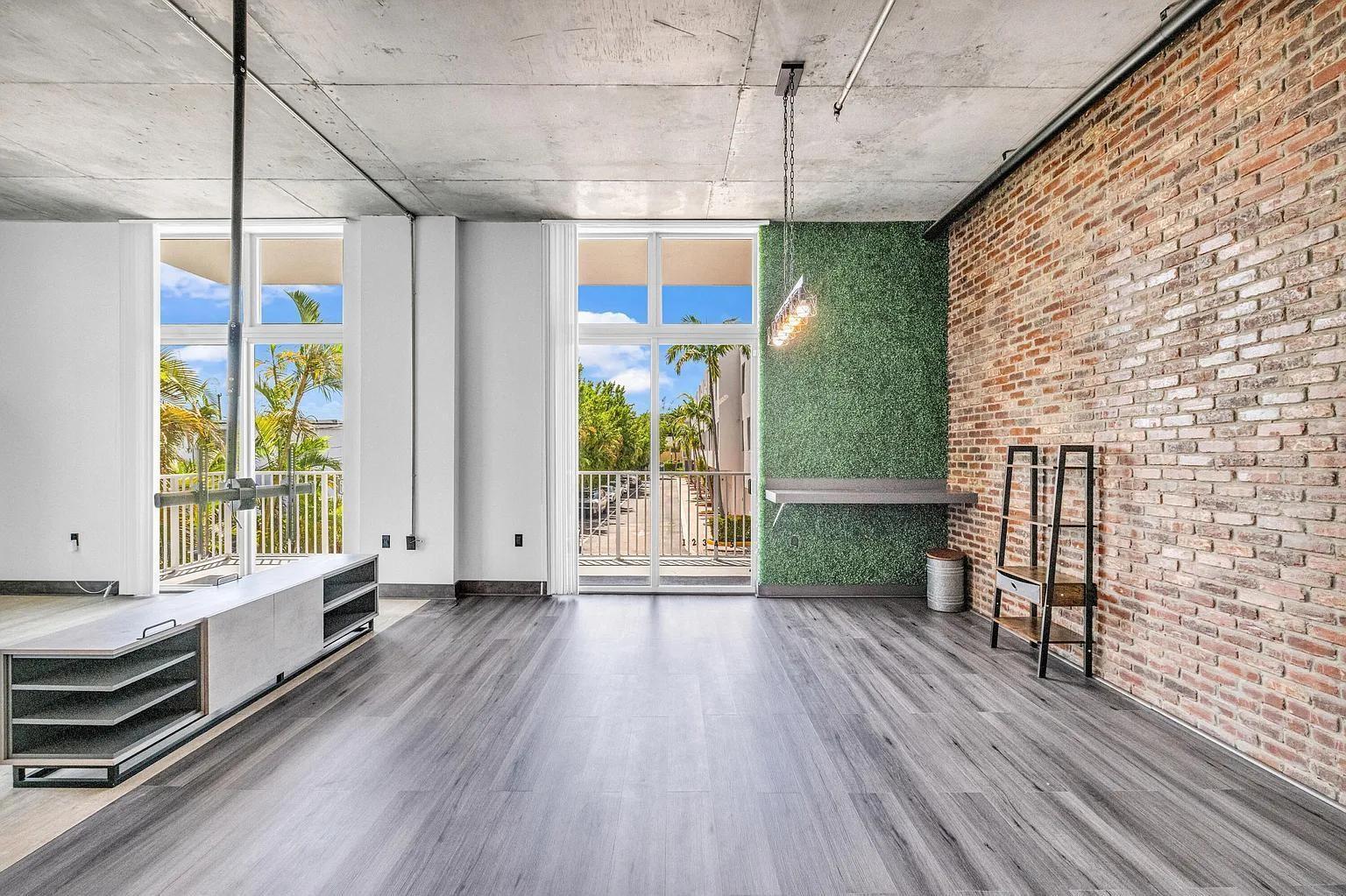 2100 Van Buren Street # 203, Hollywood FL 33020 photo 2