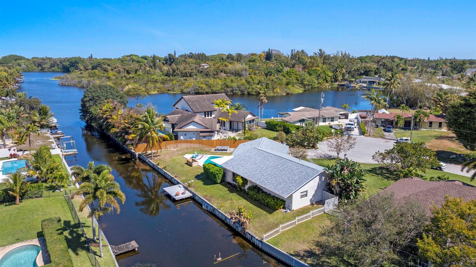 6797 Bayshore Drive, Lake Worth FL 33462 photo 2