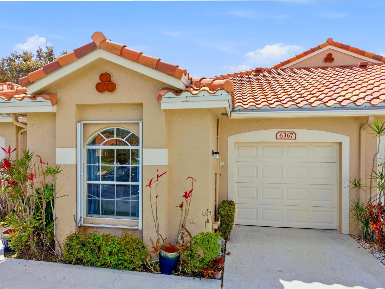 6367 Long Key Lane, Boynton Beach FL 33472 photo 2