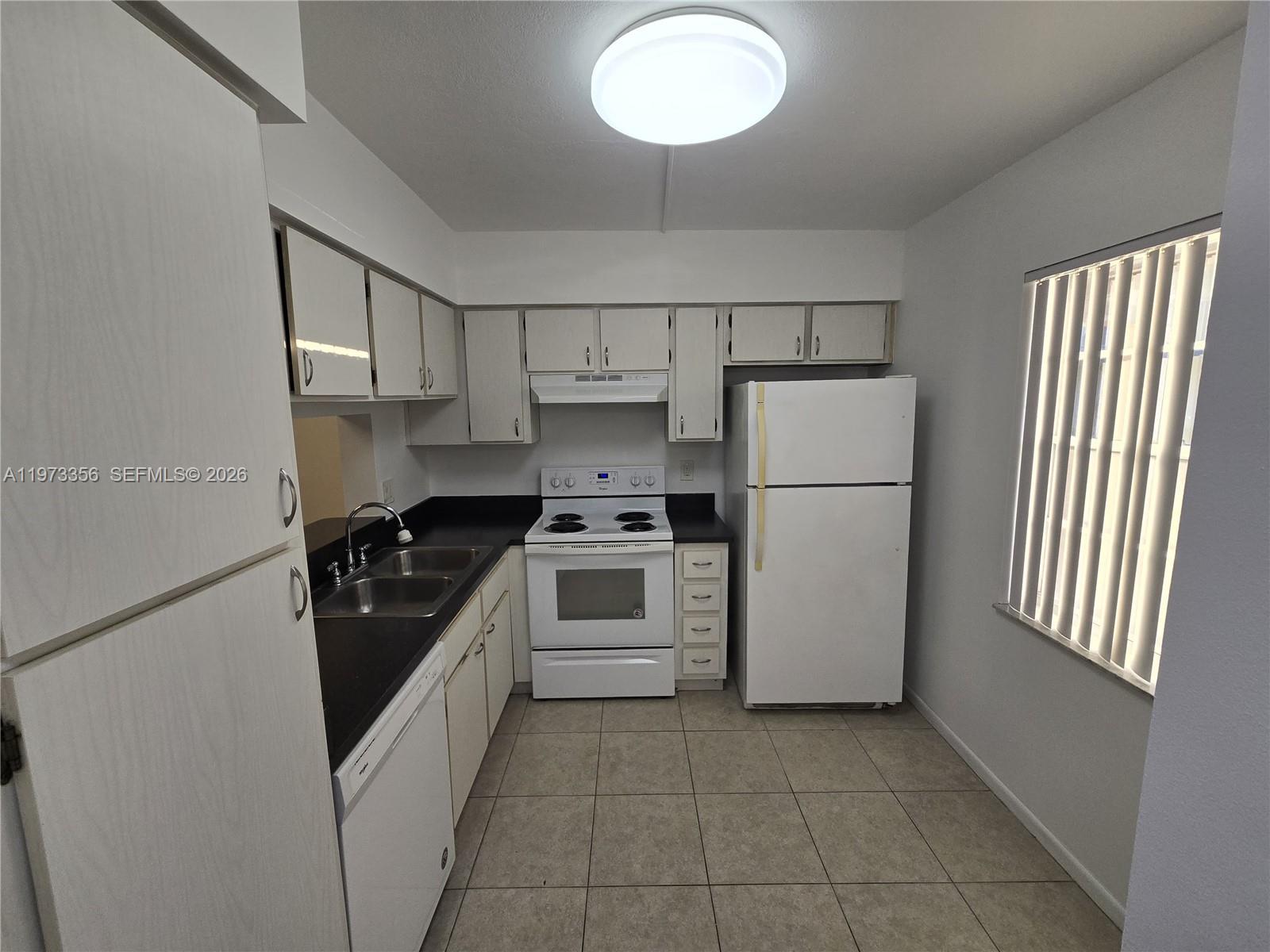 8750 Royal Palm Blvd # 3, Coral Springs FL 33065