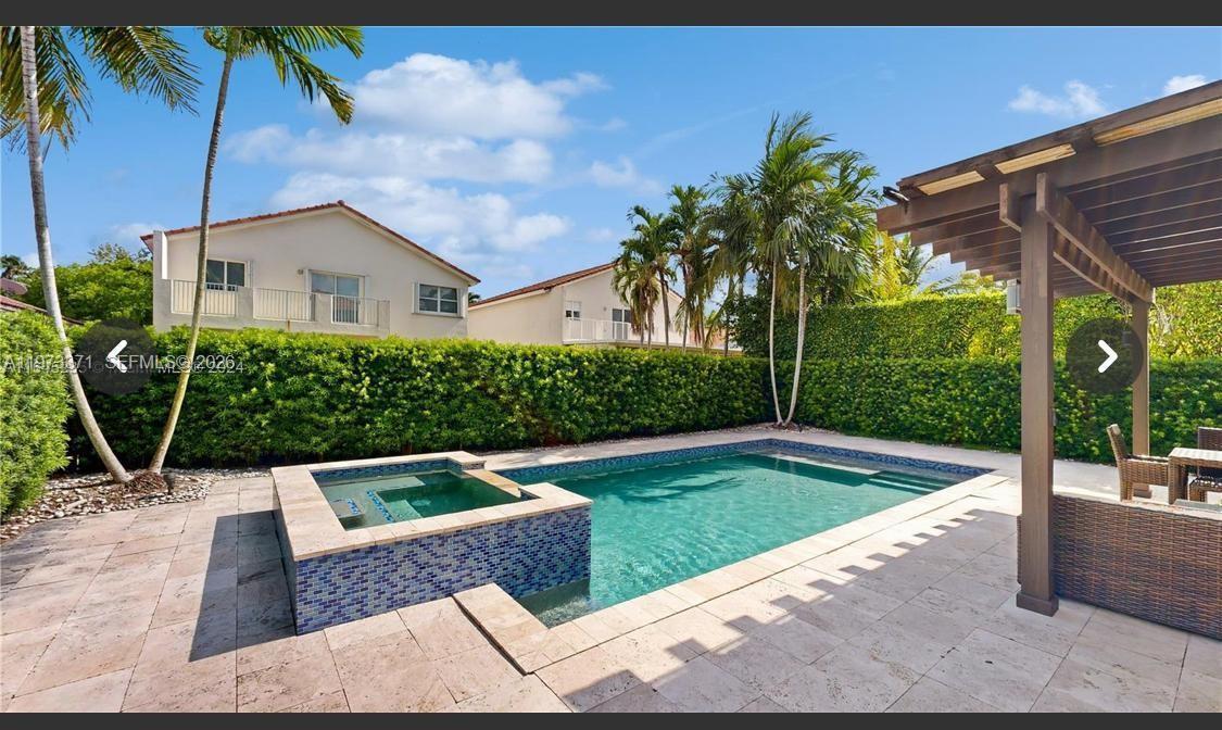 10942 NW 59th St, Doral FL 33178 photo 3