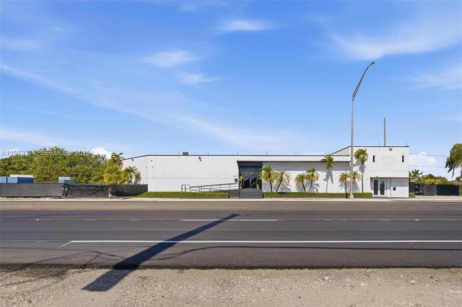 22790 S Dixie Hwy, Miami FL 33170 photo 3