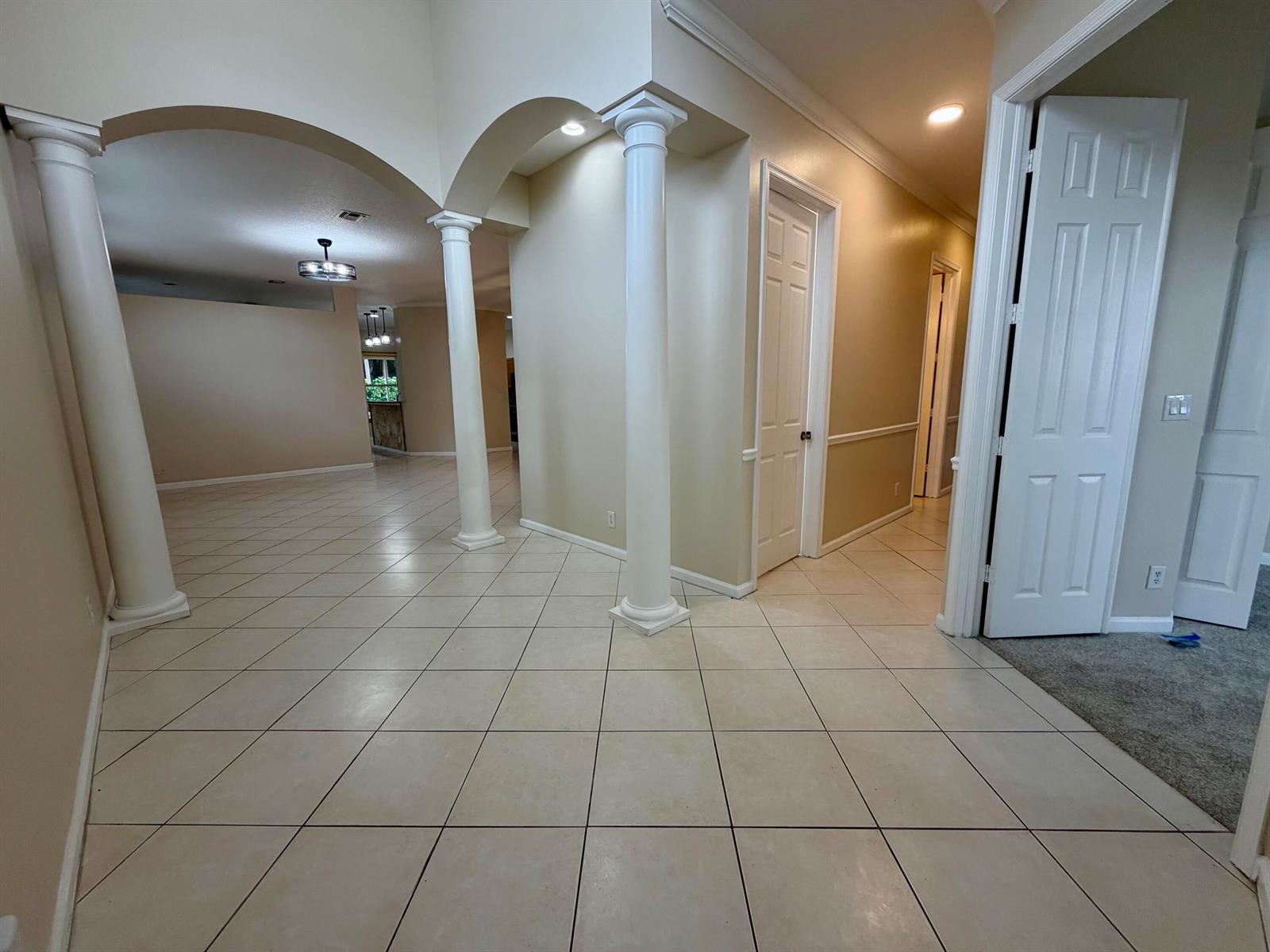 1649 SE Ballantrae Boulevard N, Port St. Lucie FL 34952 photo 2