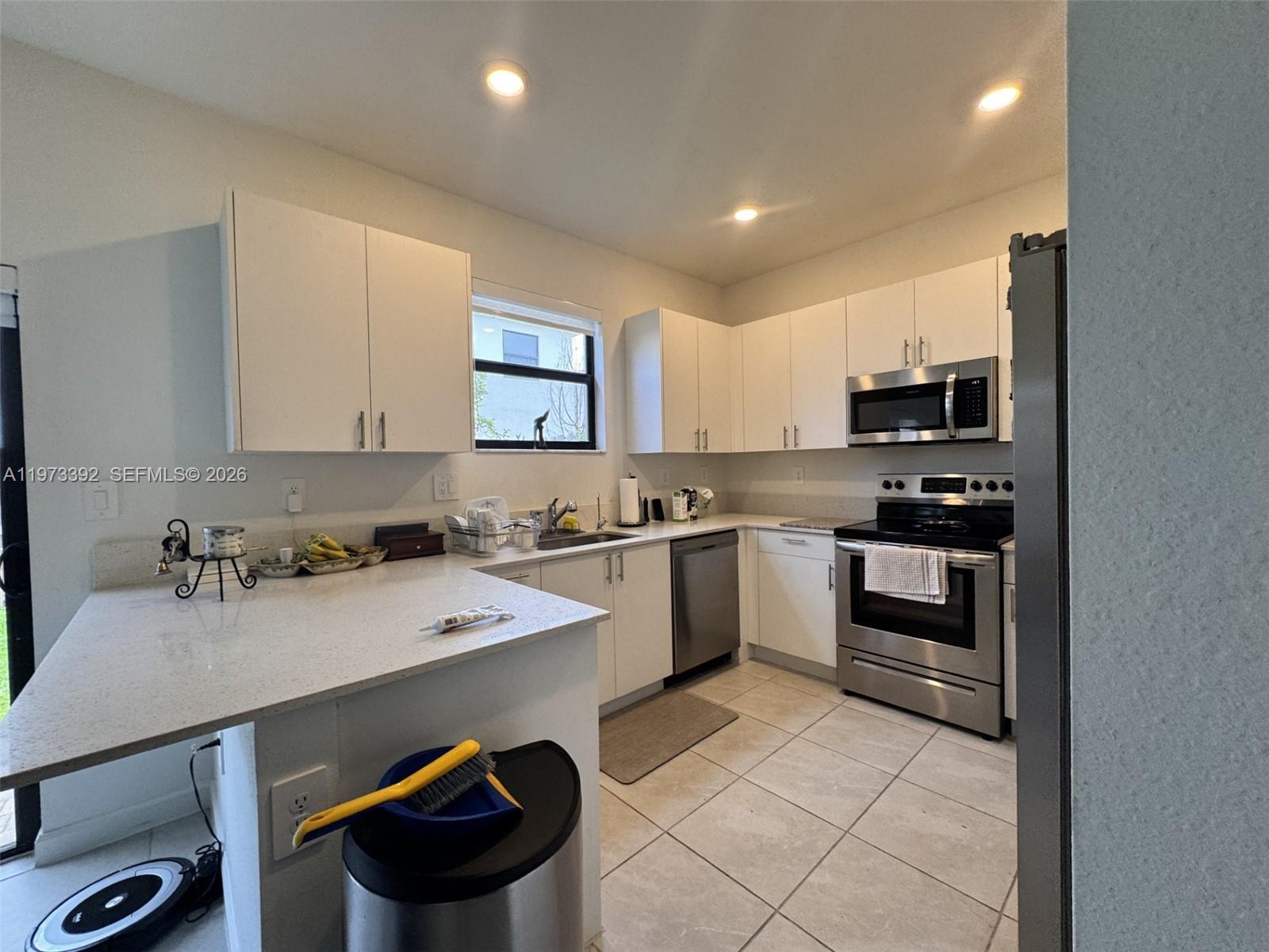 11927 SW 247th Ter, Homestead FL 33032 photo 3