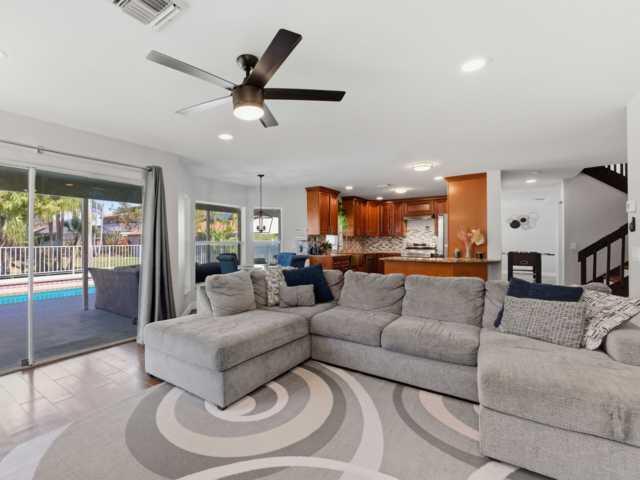 5528 Descartes Circle, Boynton Beach FL 33472 photo 4