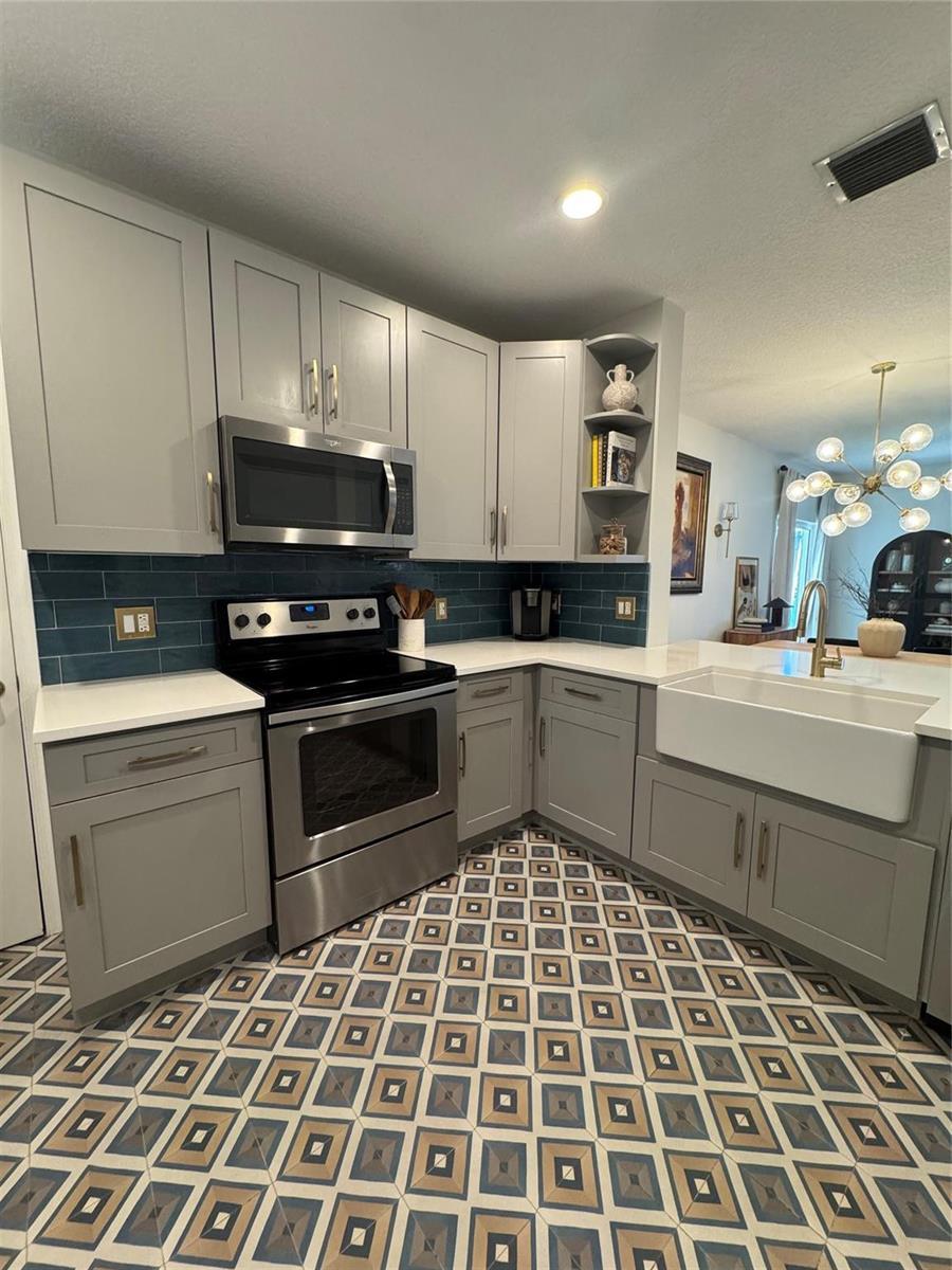 9530 E Plum Harbor Way, Tamarac FL 33321 photo 4