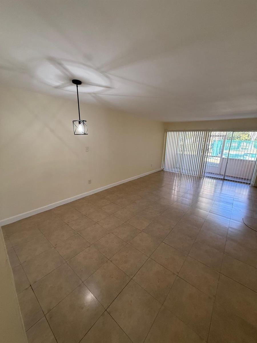 1505 Crescent Circle # C33, Lake Park FL 33403 photo 5