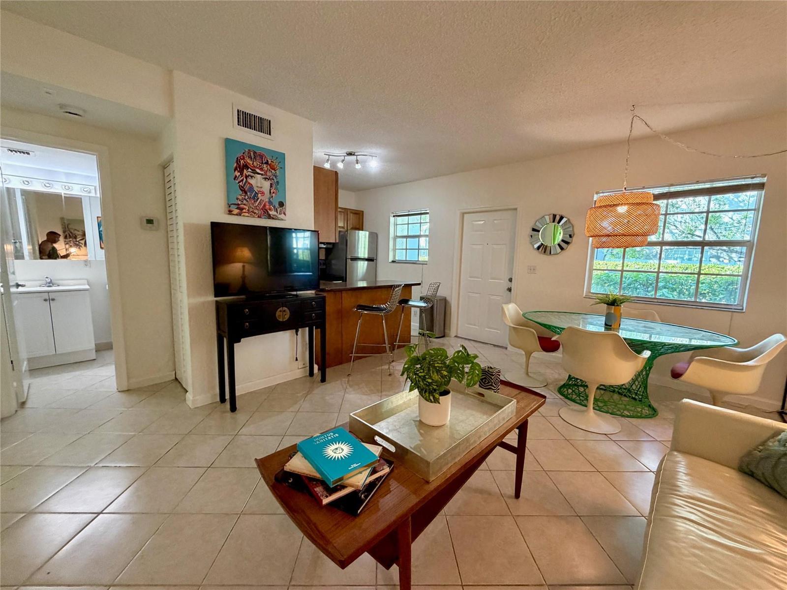 2660 NE 8th Avenue # 307, Wilton Manors FL 33334 photo 3