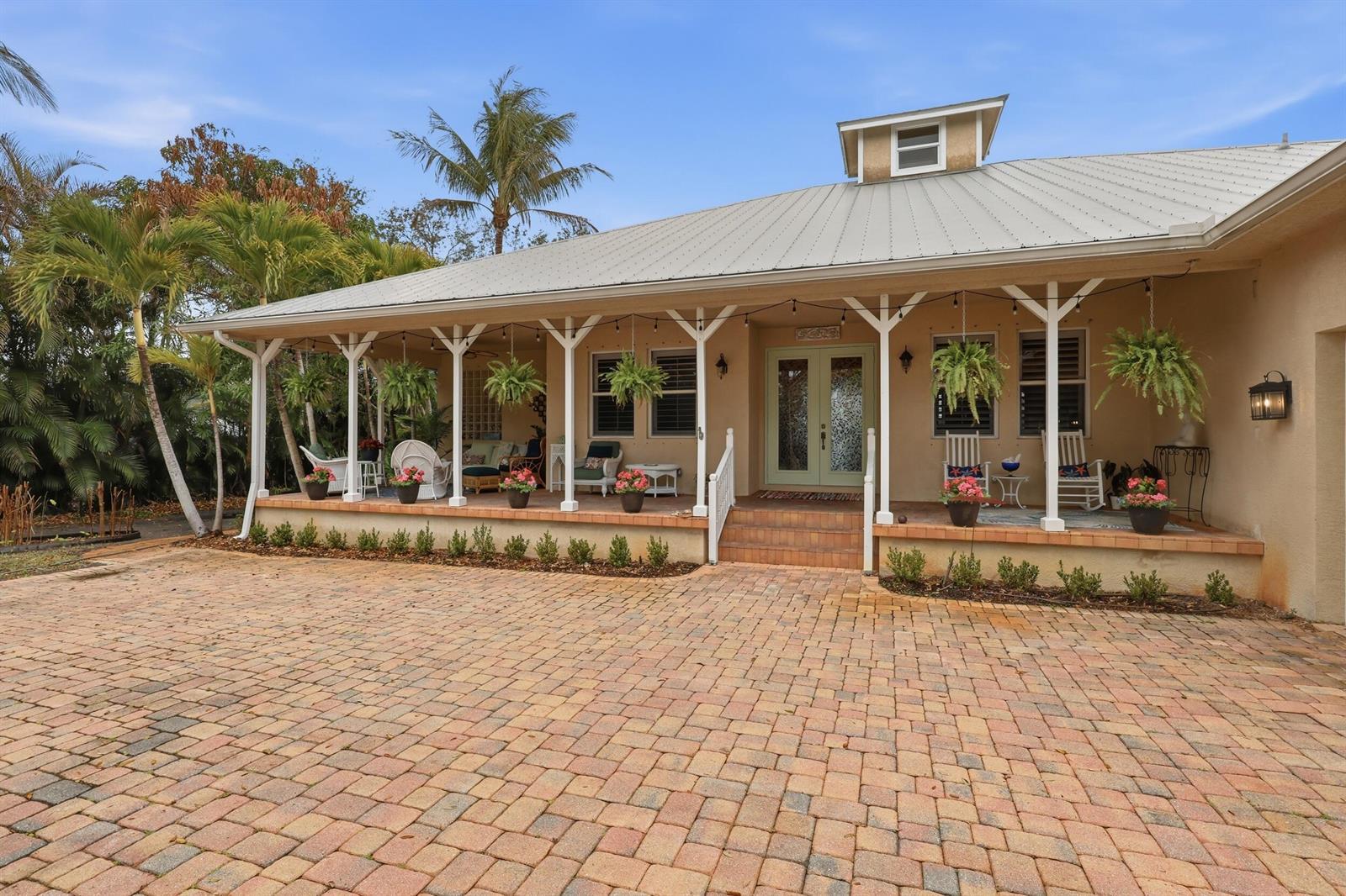 2412 SE Saint Lucie Boulevard, Stuart FL 34996 photo 2