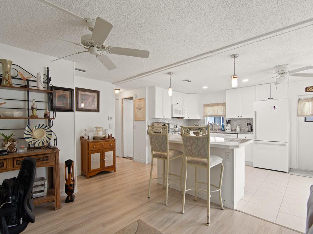 8 Brisa Lane, Port St. Lucie FL 34952 photo 3