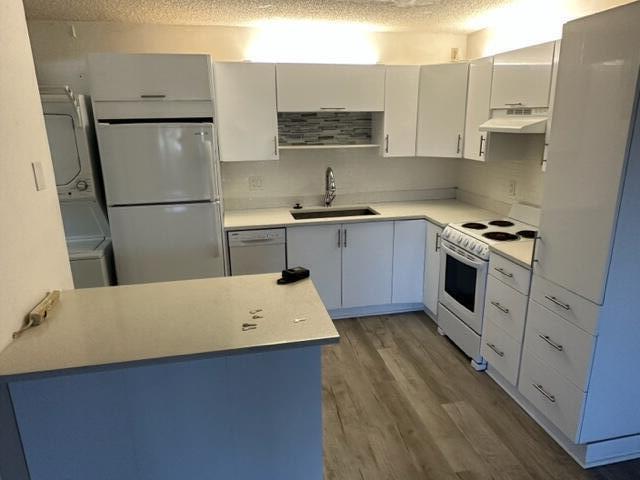 1106 Green Pine Boulevard # E1, West Palm Beach FL 33409 photo 2