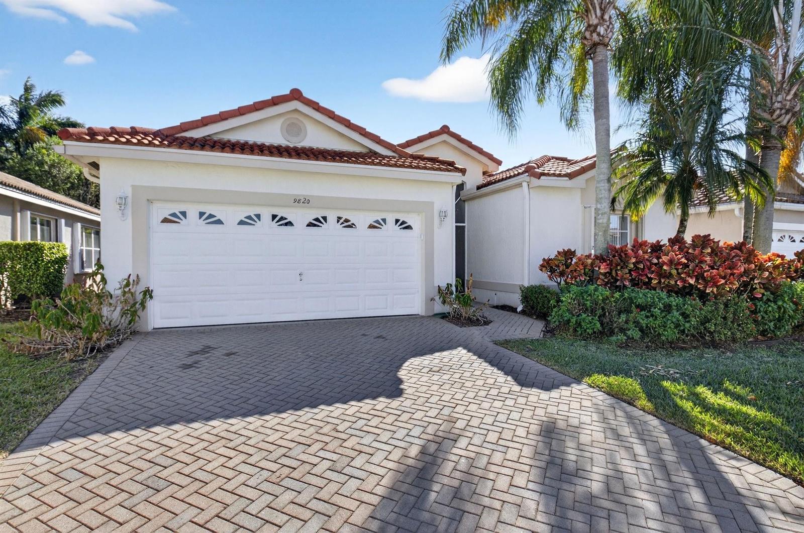 9820 Lemonwood Drive, Boynton Beach FL 33437 photo 2