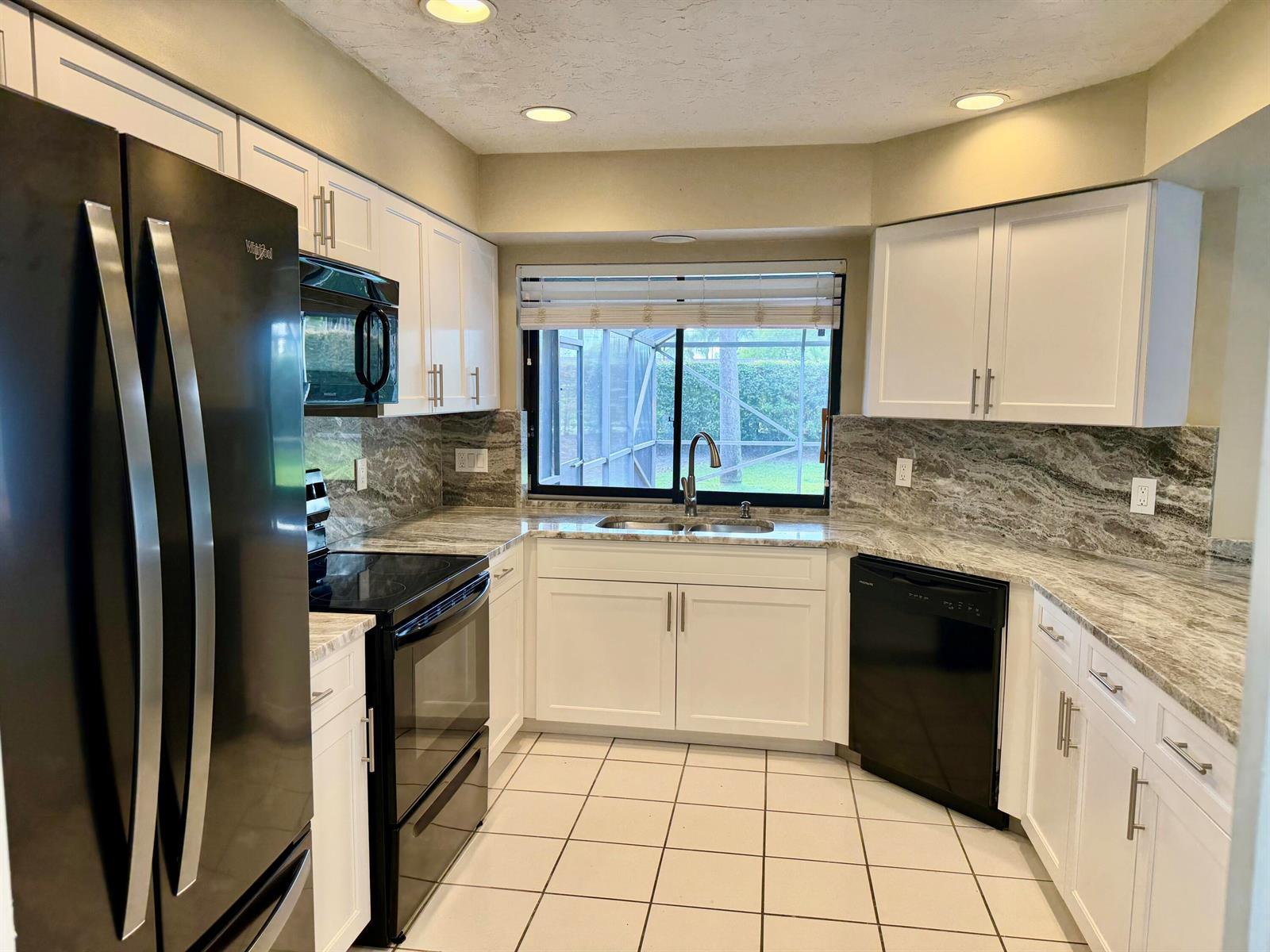 13427 Kingsbury Drive, Wellington FL 33414 photo 3