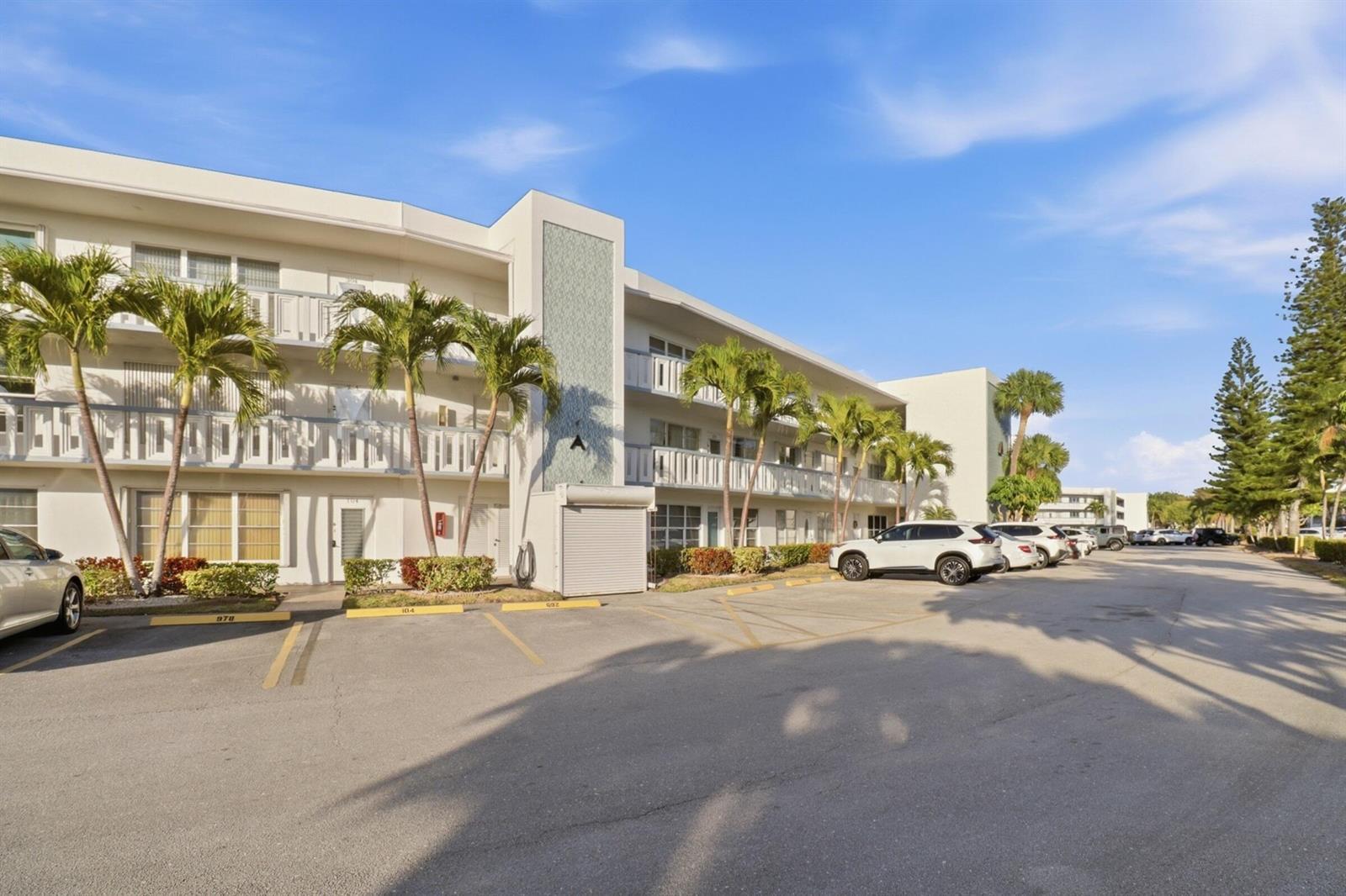 307 Wellington A, West Palm Beach FL 33417