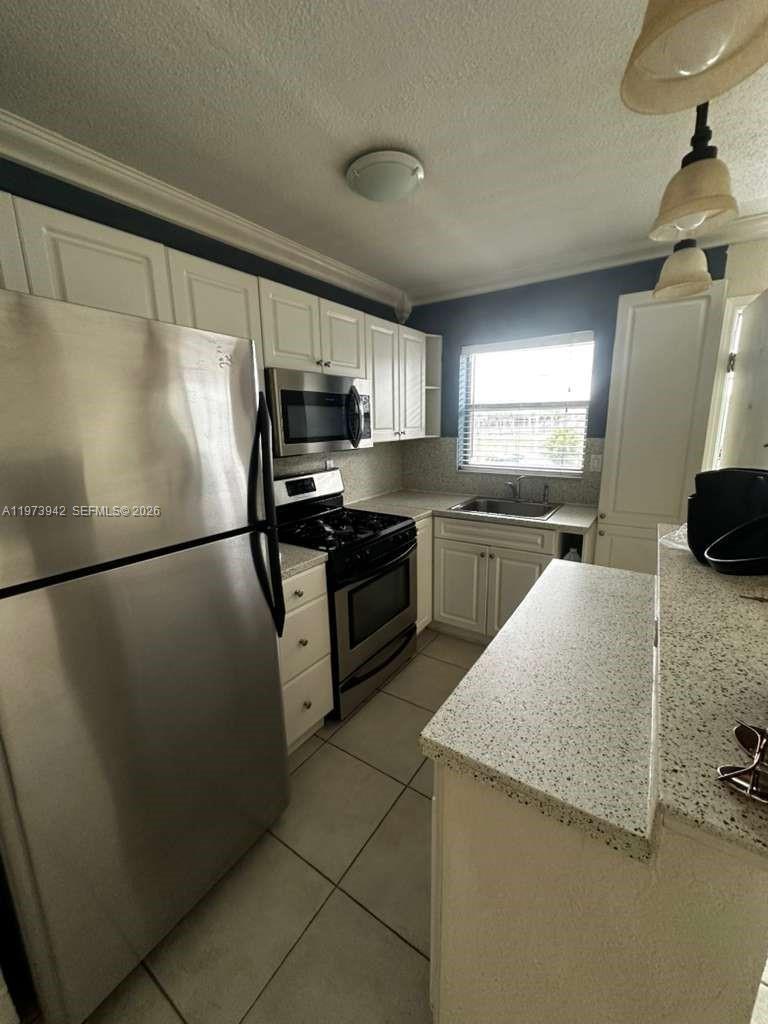 7101 SW 89th Ct # 212, Miami FL 33173 photo 5