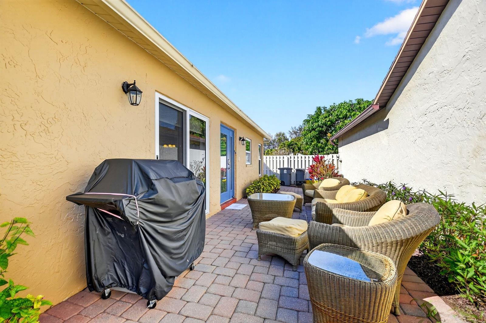 5198 Mirror Lakes Boulevard, Boynton Beach FL 33472 photo 5