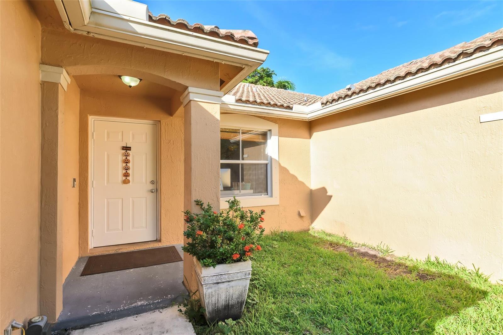 1665 Zenith Way, Weston FL 33327 photo 2