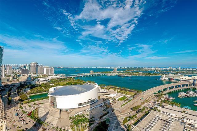 398 NE 5th St # 2802, Miami FL 33132
