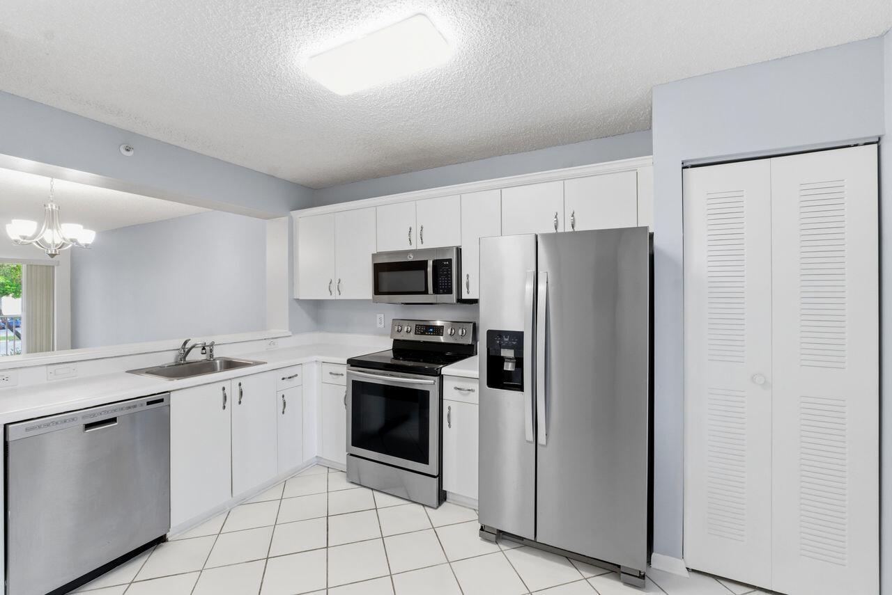 9511 Weldon Circle # 207, Tamarac FL 33321 photo 3