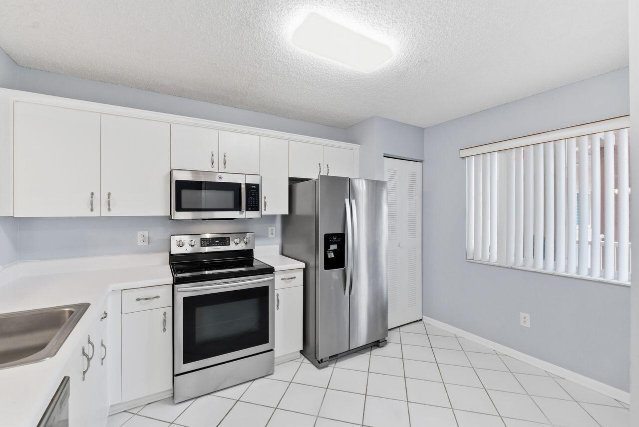 9511 Weldon Circle # 207, Tamarac FL 33321 photo 5