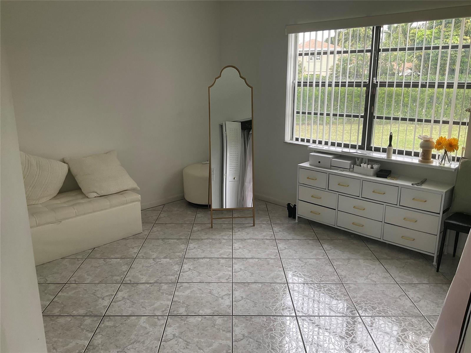 6269 Woodbury Road, Boca Raton FL 33433 photo 5