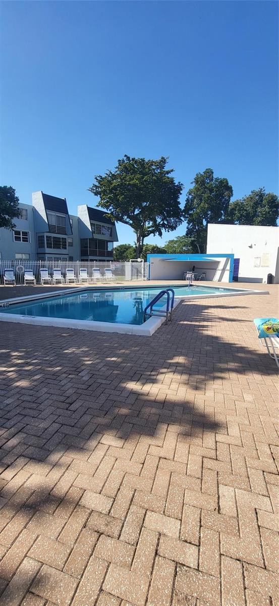 9070 Lime Bay Boulevard # 309, Tamarac FL 33321 photo 4
