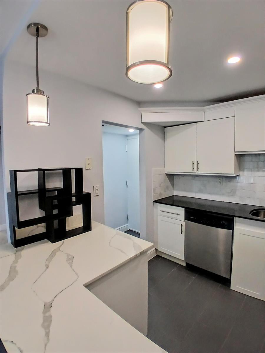 1830 Embassy Drive # 303, West Palm Beach FL 33401 photo 5
