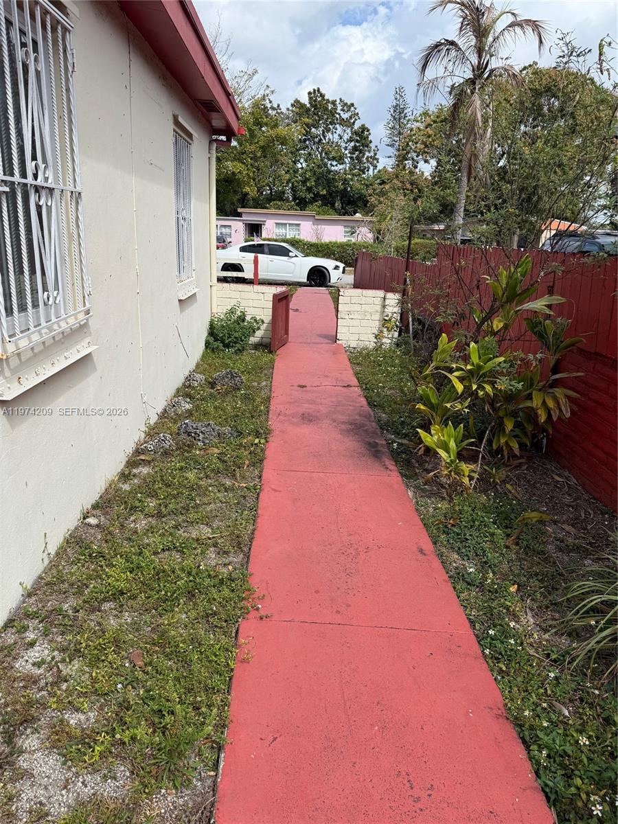 130 NW 124th St, North Miami FL 33168 photo 4