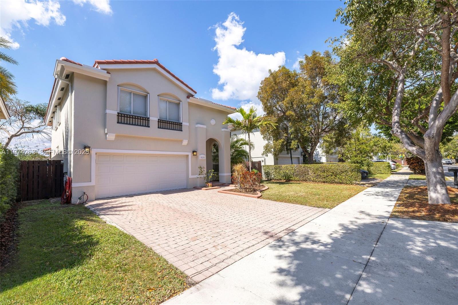 4650 NW 109th Ct, Doral FL 33178 photo 3
