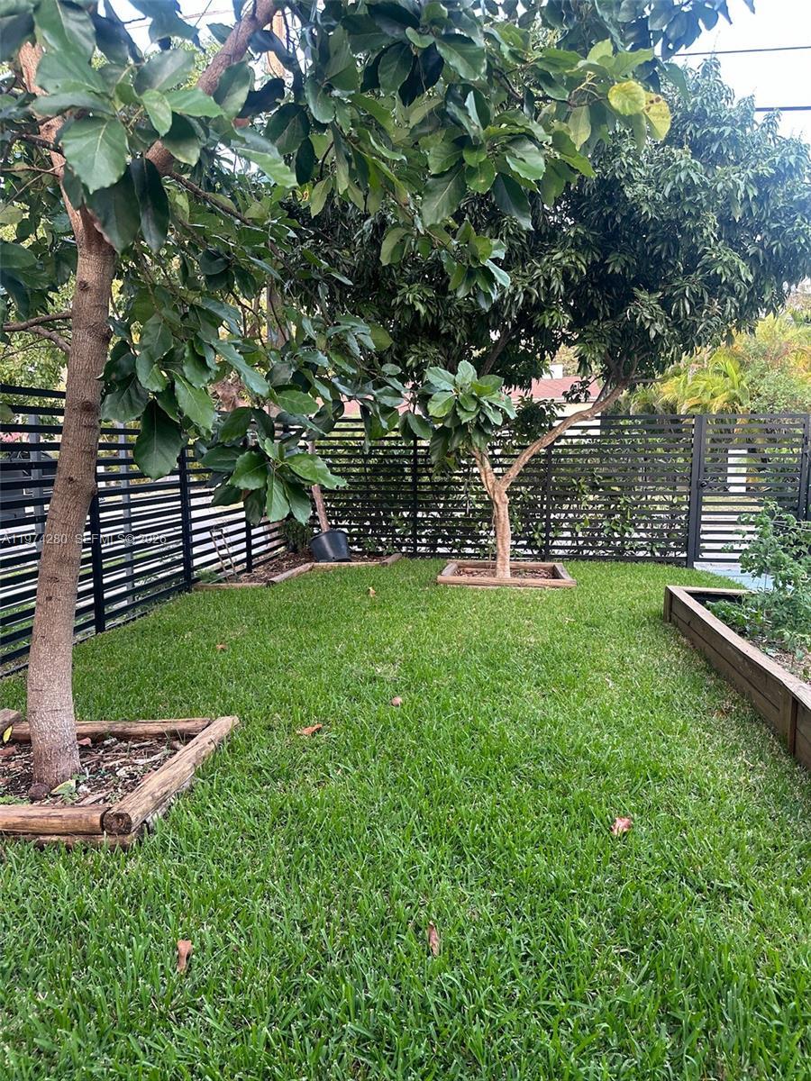 3134 Carter St, Miami FL 33133 photo 3