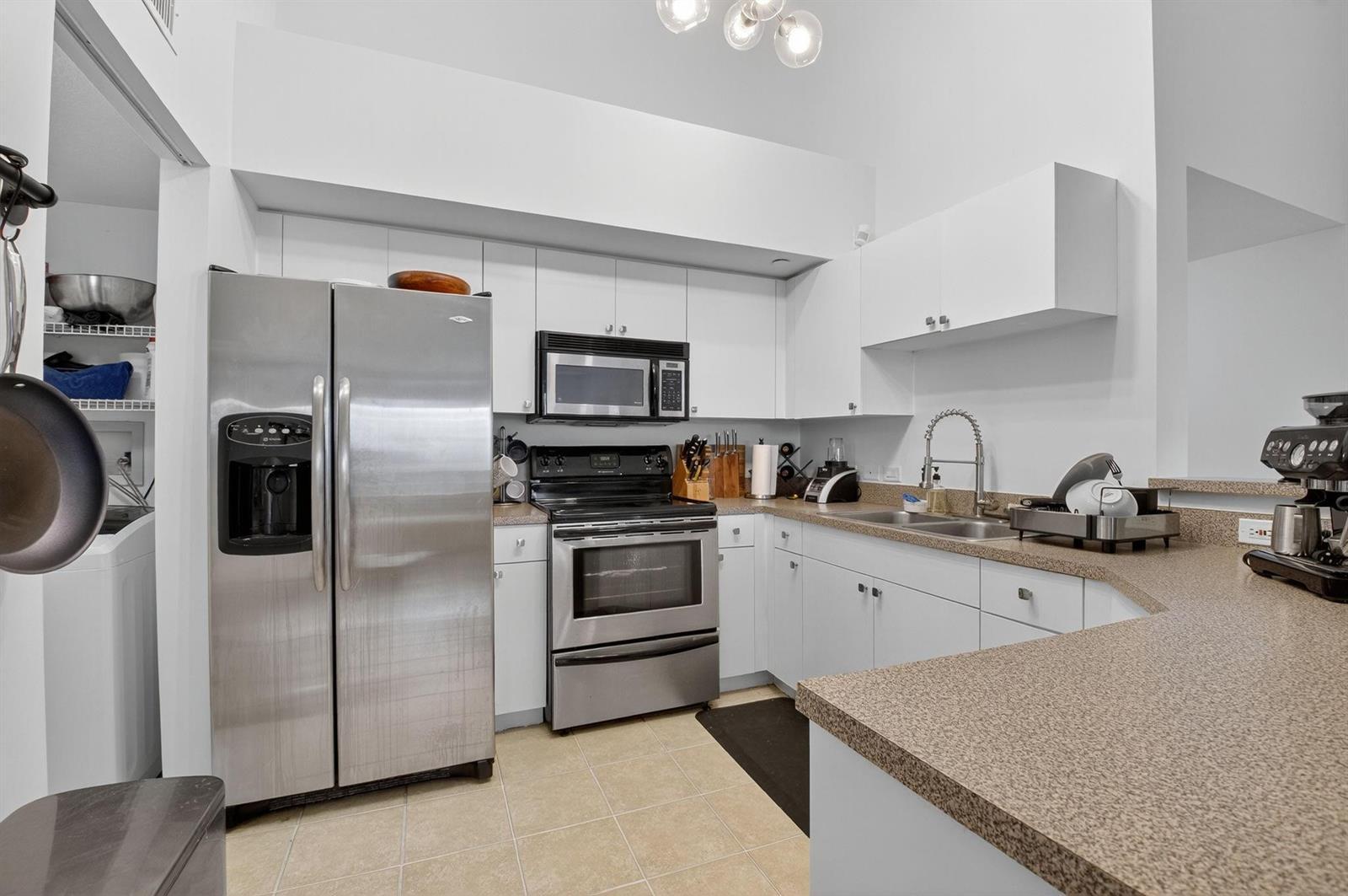 224 Villa Circle # 224, Boynton Beach FL 33435 photo 4