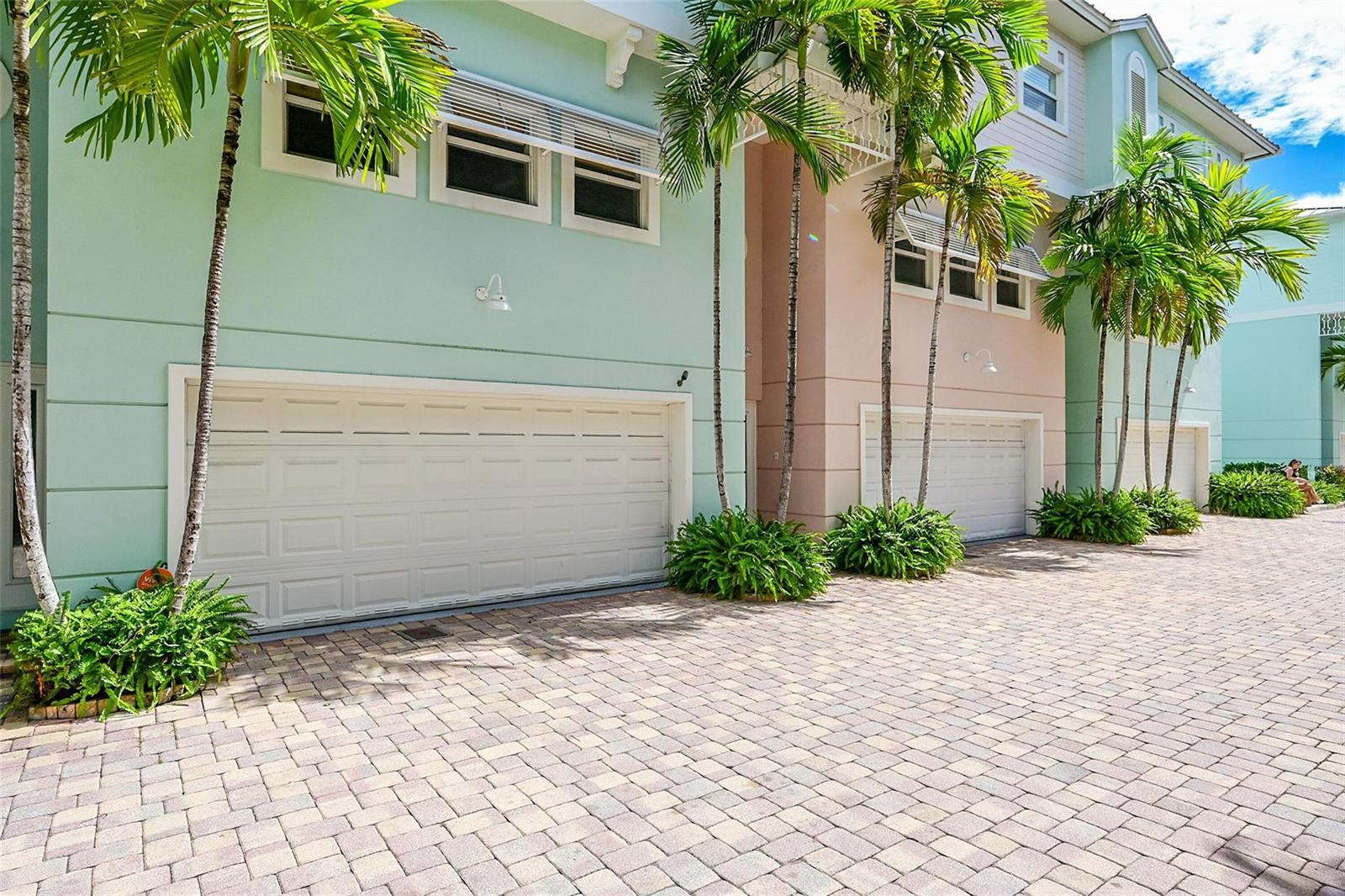 453 NE 1st Street, Pompano Beach FL 33060 photo 2