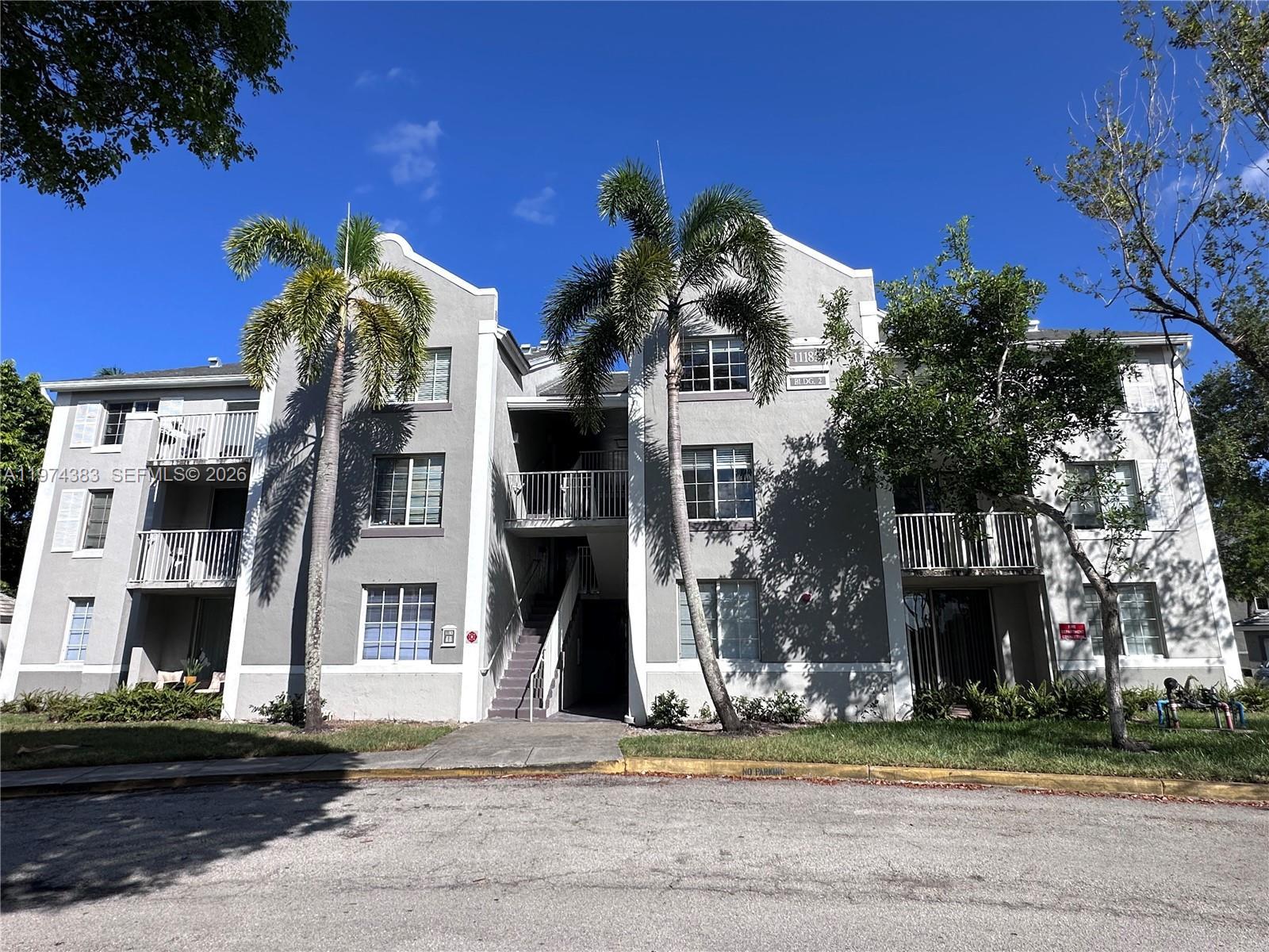 11185 SW 6th St # 303, Pembroke Pines FL 33025 photo 2