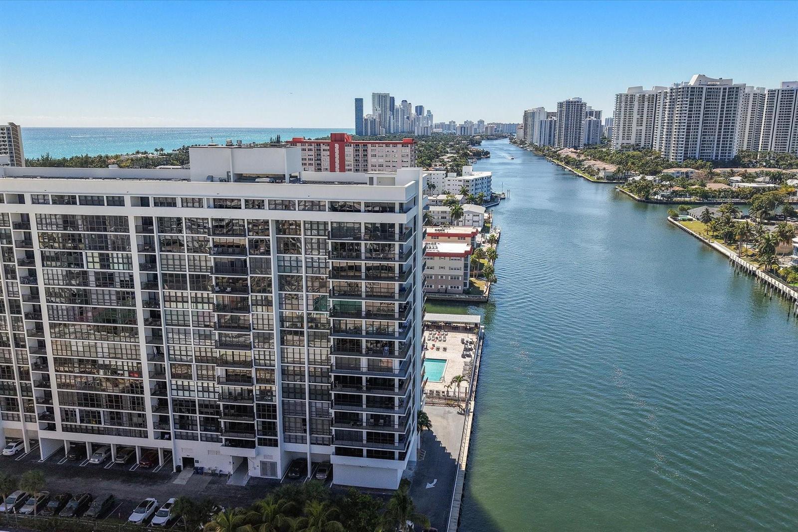 2017 S Ocean Drive, Hallandale Beach FL 33009 photo 2