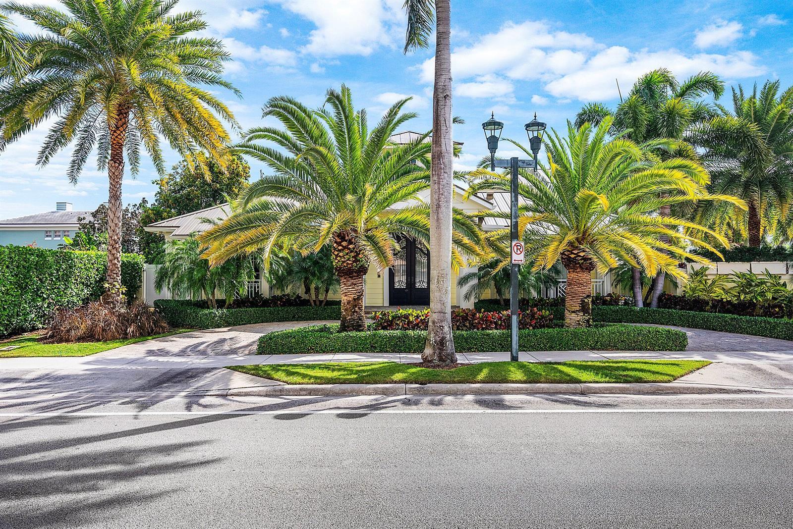 201 NE 3rd Court, Boca Raton FL 33432 photo 2