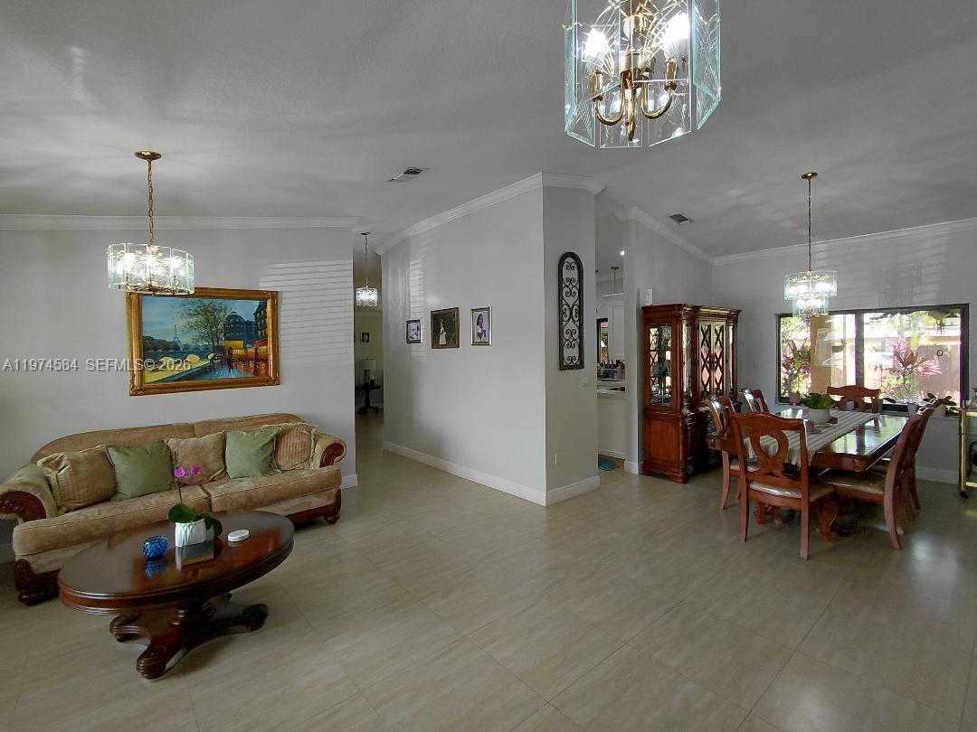 15630 SW 146th Ave, Miami FL 33177 photo 3