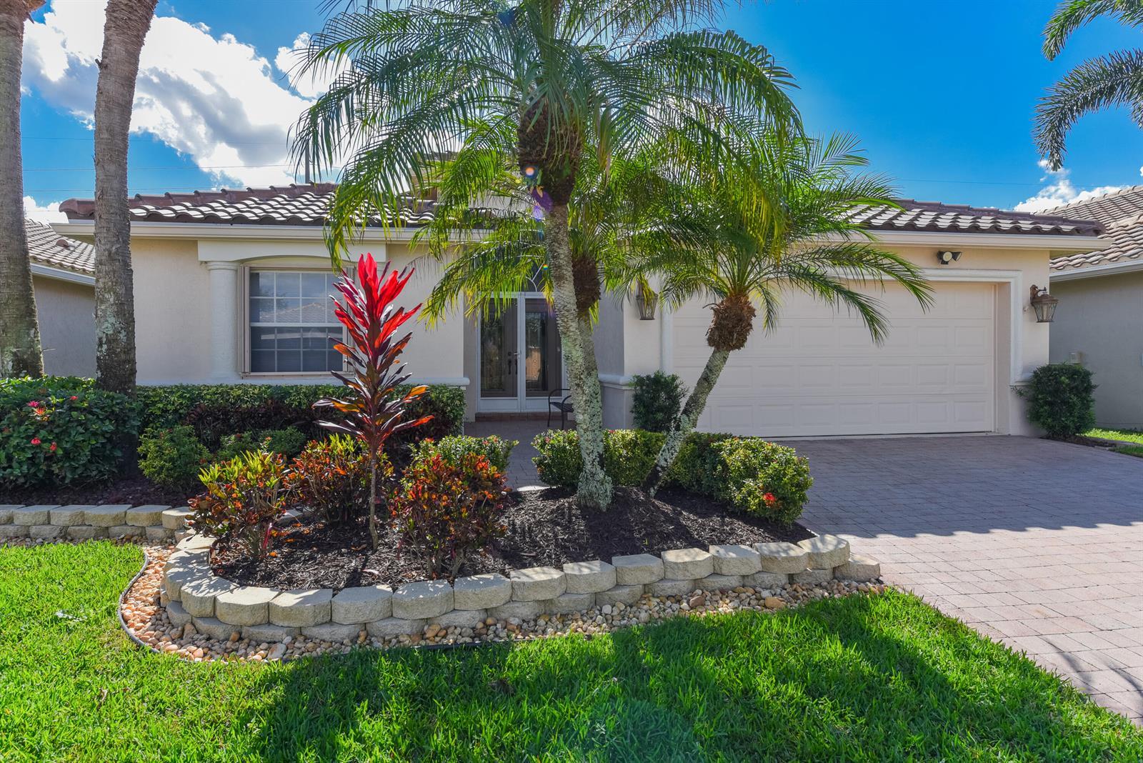 7244 Trentino Way, Boynton Beach FL 33472 photo 2