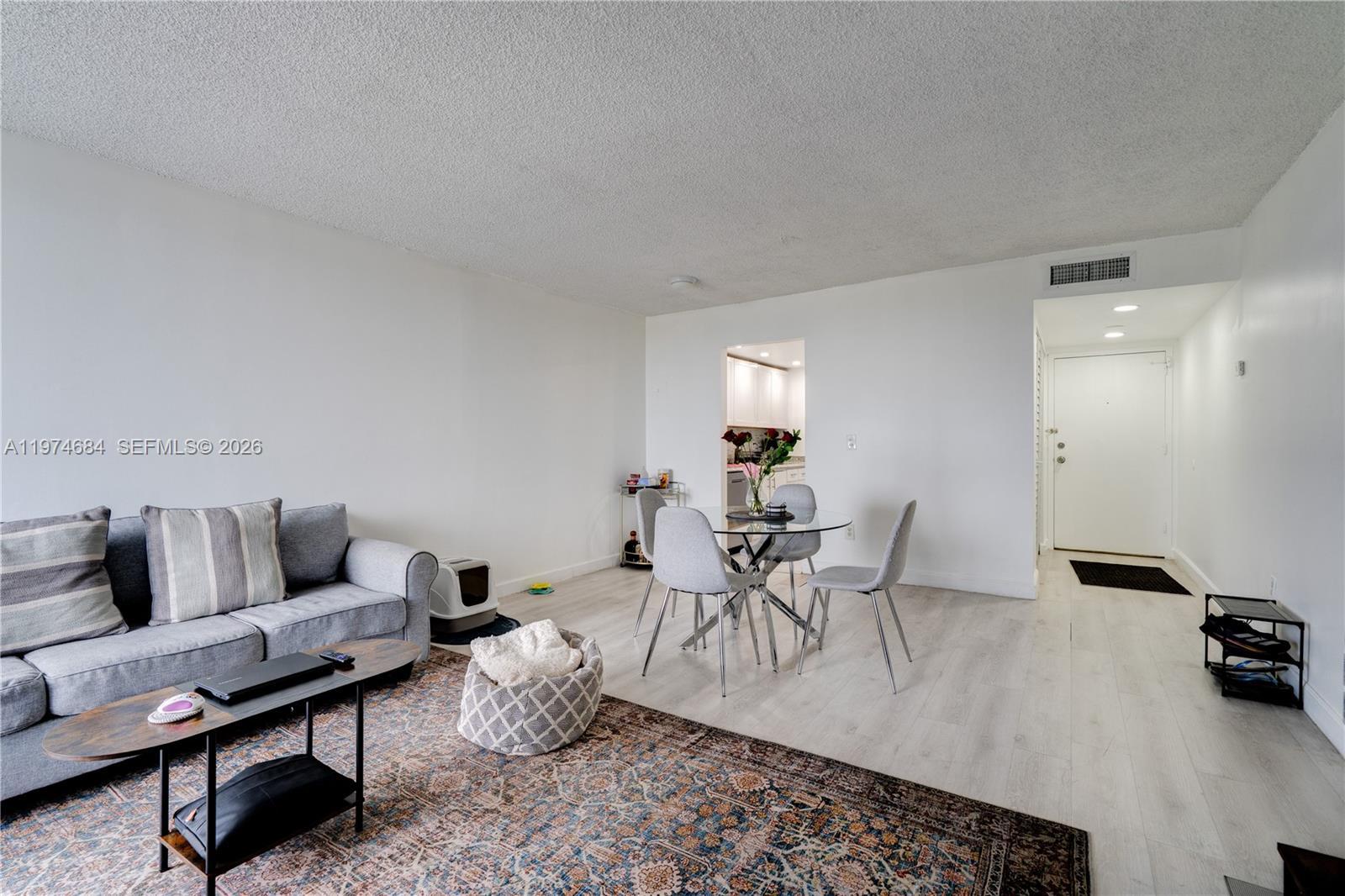2350 NE 135th St # 510, North Miami FL 33181 photo 4