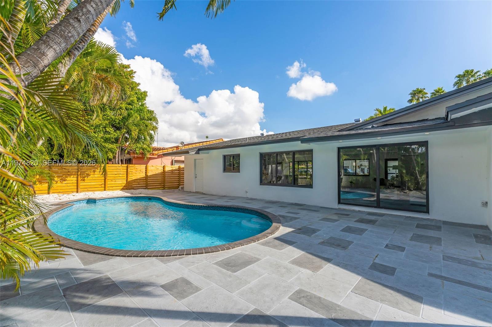 7120 SW 92nd Ave, Miami FL 33173