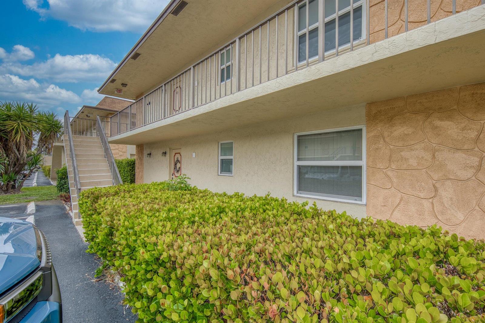 720 N Dixie Highway N # 601, Lantana FL 33462 photo 2