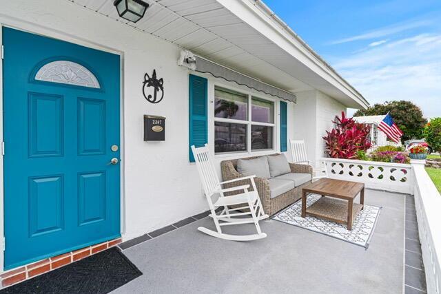 2387 SW 13th Terrace, Boynton Beach FL 33426 photo 2