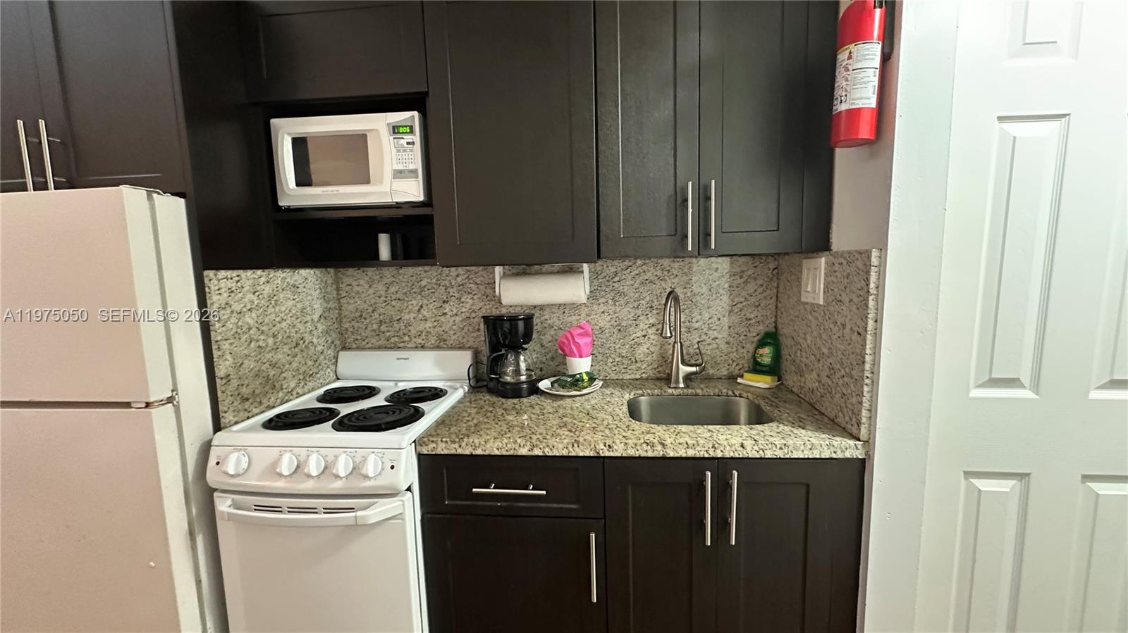 19201 Collins Ave # 1029, Sunny Isles Beach FL 33160 photo 2