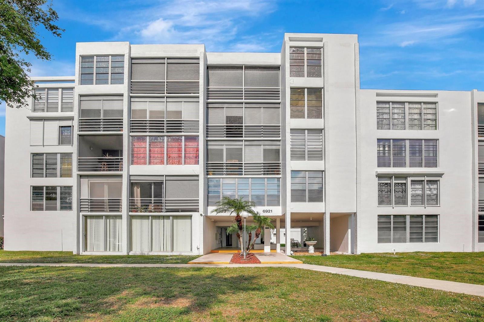 6923 Cypress Road # D12, Plantation FL 33317 photo 3