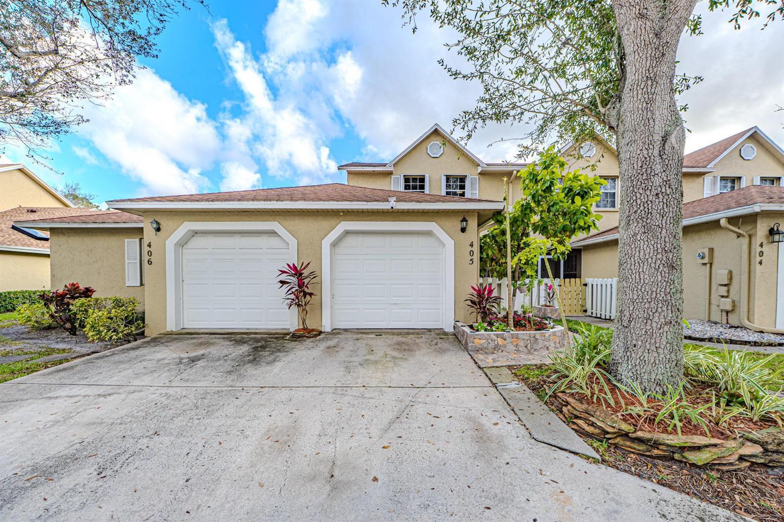 405 Maplewood Drive # 405, FL 33415 photo 3