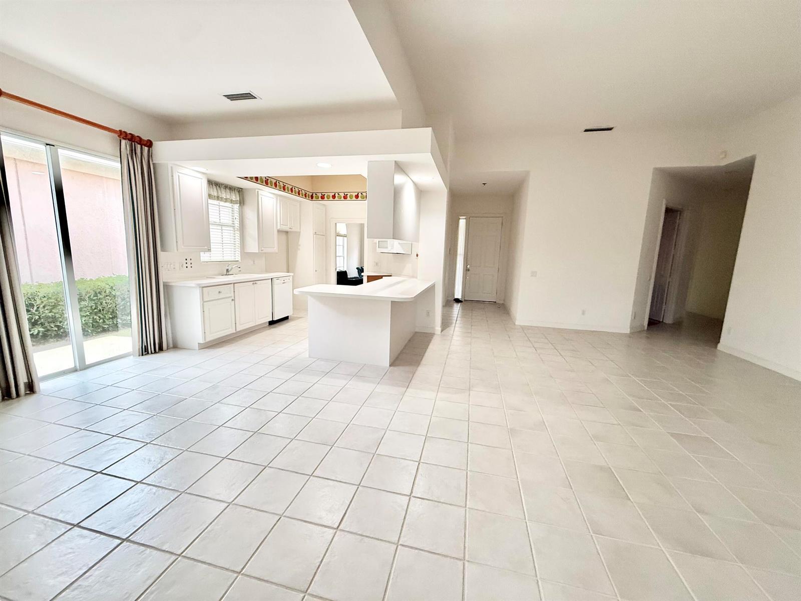 7800 Quida Drive, West Palm Beach FL 33411 photo 4