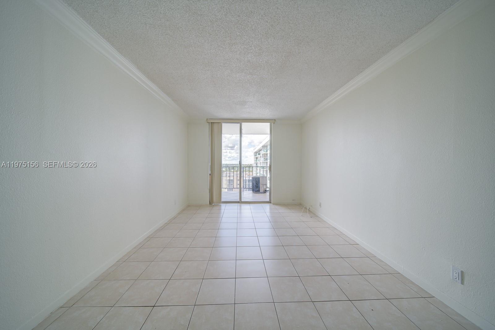2903 N Miami Beach Blvd # 1006, North Miami Beach FL 33160 photo 2