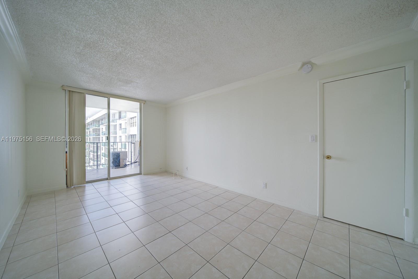 2903 N Miami Beach Blvd # 1006, North Miami Beach FL 33160 photo 3