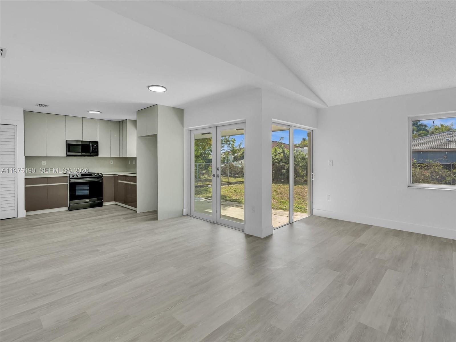 13412 SW 256th Ter, Homestead FL 33032 photo 5