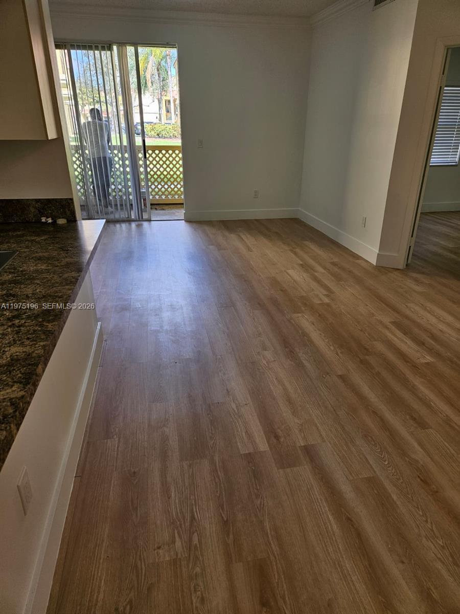 Hialeah, FL 33015 photo 5