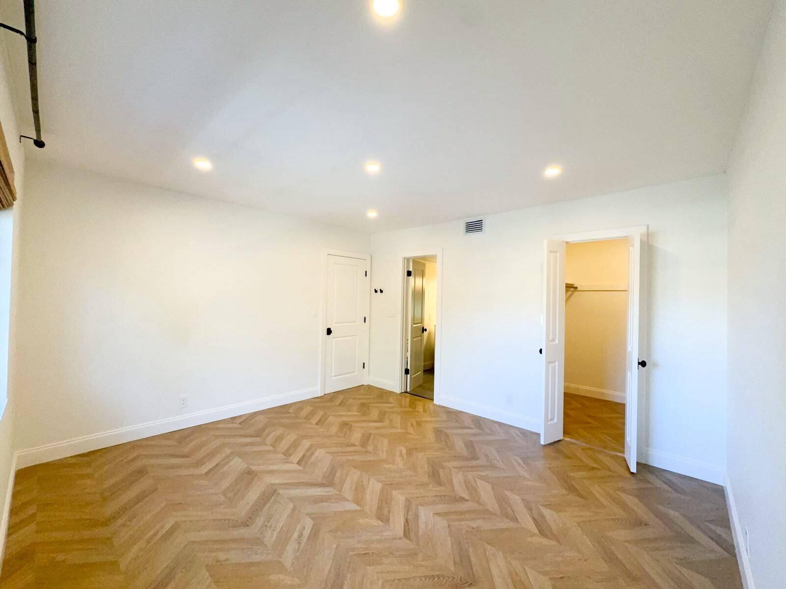 9 NE 19th Court # 211C, Wilton Manors FL 33305 photo 3